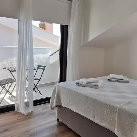 Oxygen Suites By Safiya Apartment