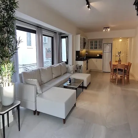 Apartment Oxygen Suites By Safiya